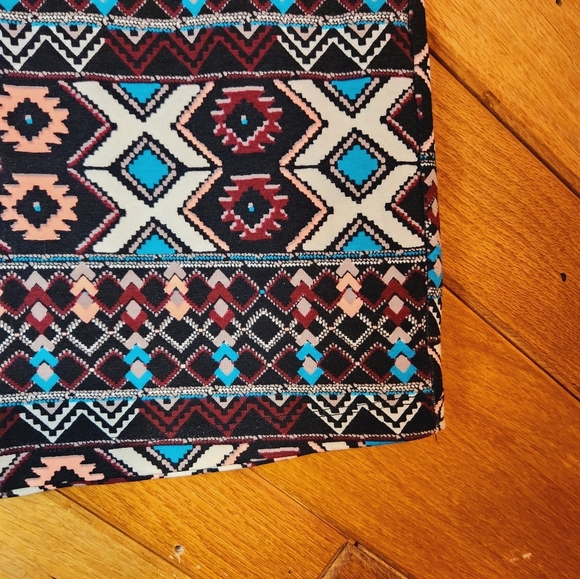 Charlotte Russe small pink, blue, black, white gray Geometric Womens mini skirt - Picture 5 of 7